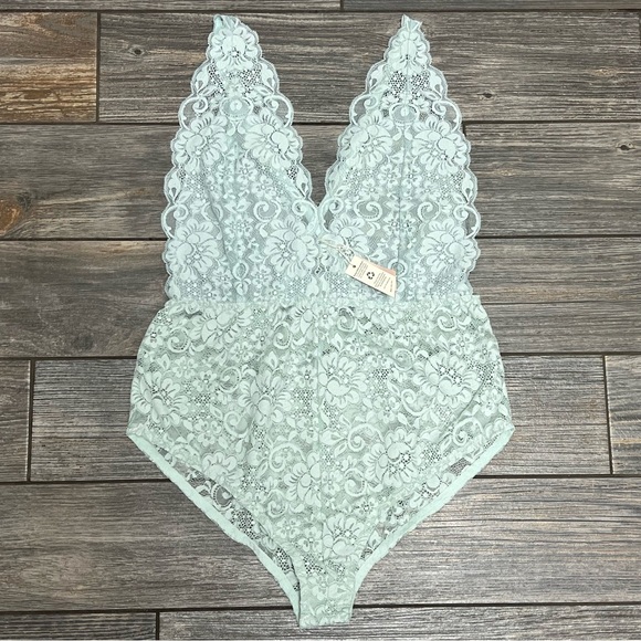 Free People X HAH Comin in Haht Lace Bodysuit Size Large Something Blue - Picture 7 of 16